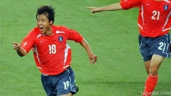 현대 축구 역사상 가장 위대한 한국 축구 선수 08인을 발견 6