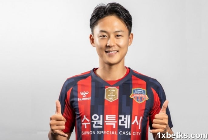 Lee Seung-woo (Ulsan Hyundai FC)