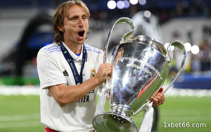 루카 모드리치 (Luka Modrić) 