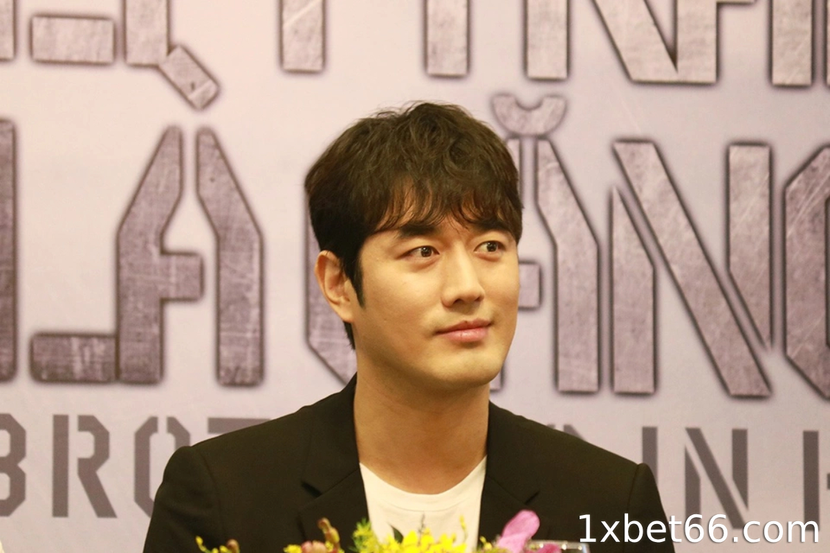 조한선 - 부천 SK 골키퍼에서 A급 스타로