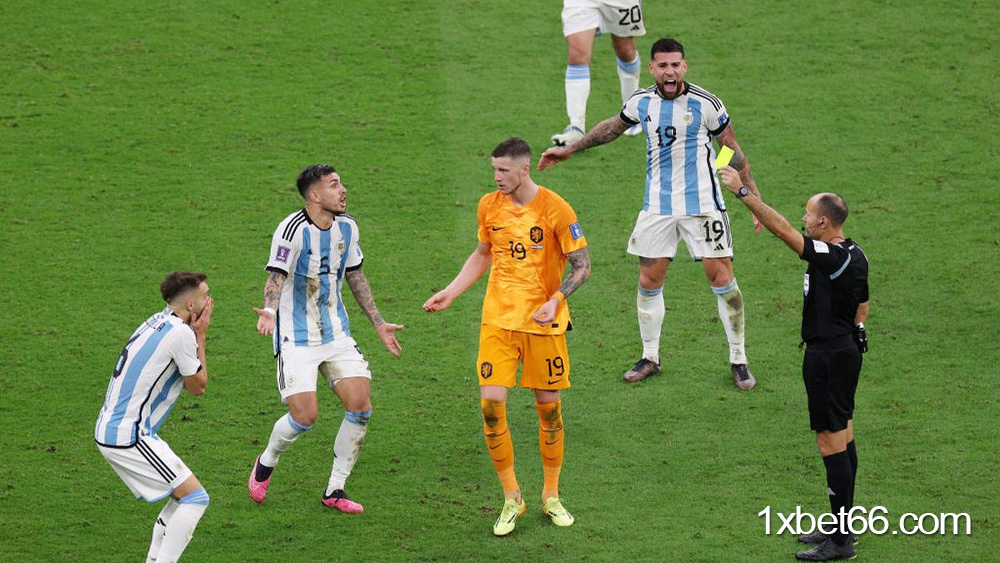 네덜란드 대 아르헨티나 경기 - 2022 월드컵