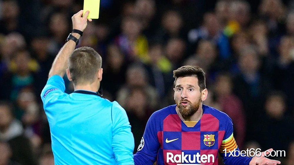 선수는 언제 옐로우 카드를 받나요?