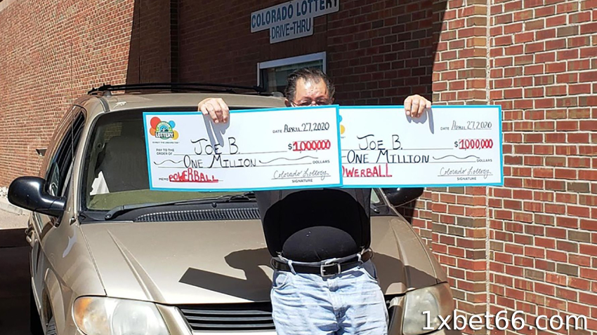 자동 번호 생성기를 이용해서 복권에 당첨된 사람이 있나요?